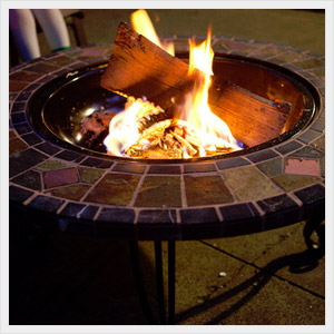 Second large picture of a fire pit table.